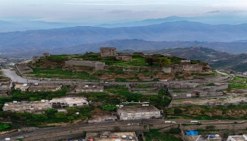 صور من اليمن: قلعة القاهرة، محافظة حجة شمالي غرب البلاد.