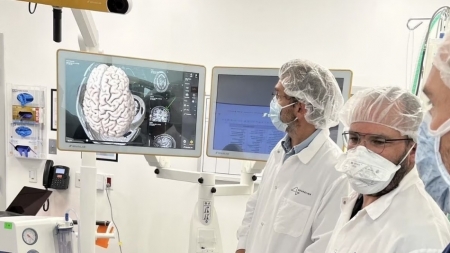 منوعات: إيلون ماسك يكشف تطور حالة أول متطوع لتجربة شريحة "نيورالينك" الدماغية