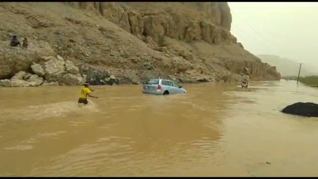 اليمن: وفاة شاب غرقاً جراء السيول الجارفة في خور المكلا
