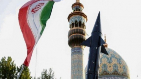 رويترز: إسرائيل تهاجم إيران وتقارير عن مسيرات فوق أصفهان