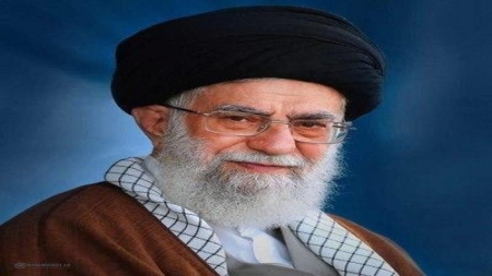 طهران: خامنئي يدعو إلى تعميم 
