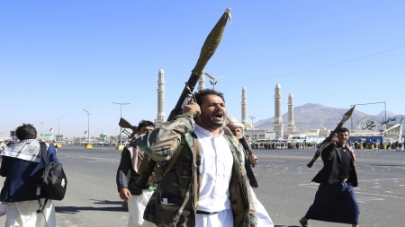 واشنطن: الخارجية الأميركية تقول ان خيارات الرد على الحوثيين تتضمن عقوبات