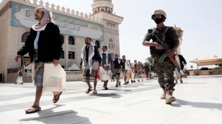 واشنطن: مسؤول أميركي يقول ان خطة السلام اليمنية مرهونة بوقف هجمات الحوثيين في البحر الأحمر