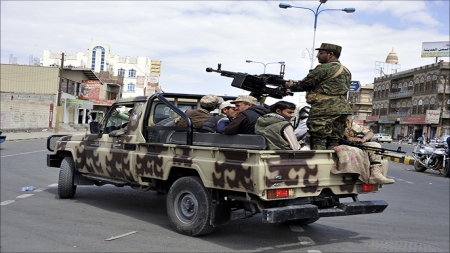 اليمن: الحوثيون يحتجزون يمنيين يعملون بمنظمات تابعة للأمم المتحدة وأمريكا