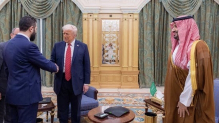 الرياض: ترامب يلتقي الزعيم الجديد لسوريا بعد رفع العقوبات
