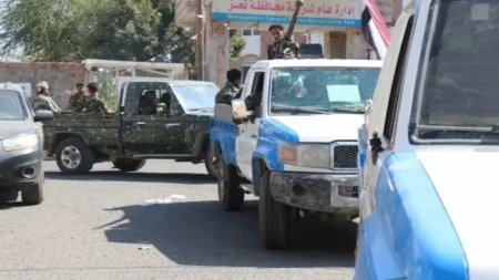 اليمن: سلطات الأمن بتعز تلقي القبض على شاب يقتل جدته