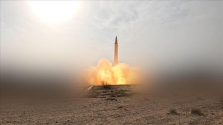 اليمن: الحوثيون يعلنون استهداف مطار بن غوريون بصاروخين وإسرائيل تقول إنها اعترضتهما