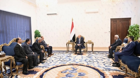 اليمن: مجلس القيادة يؤكد التزامه بالفصل بين السلطات واستقلال القضاء