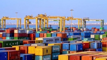 اليمن: الحكومة تخفض أجور نقل البضائع من ميناء عدن إلى مناطق الحوثيين بنسبة 20%