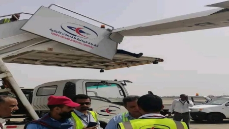 اليمن: اصطدام معدات دعم بجناح طائرة للخطوط الجوية في مطار عدن 