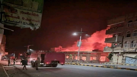 اليمن: قصف جوي وراء انفجارات محطة الوقود وسط تعز