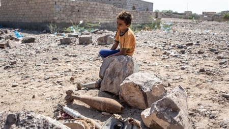 اليمن: مقتل 4 أطفال بانفجار مقذوف شرق تعز وتبادل للاتهامات بين القوات الحكومية والحوثيين