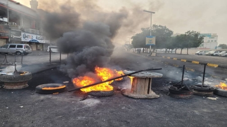 تقرير: تصاعد الاحتجاجات في محافظة شرقية باليمن بسبب انقطاع الكهرباء لفترات طويلة