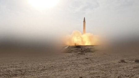 اليمن: الحوثيون يعلنون استهداف مطار بن غوريون قرب تل أبيب بصاروخ باليستي فرط صوتي