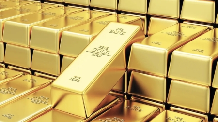 اقتصاد: الذهب يرتفع مع تراجع الدولار وعوائد السندات.. والأسواق تترقب قرار الفدرالي
