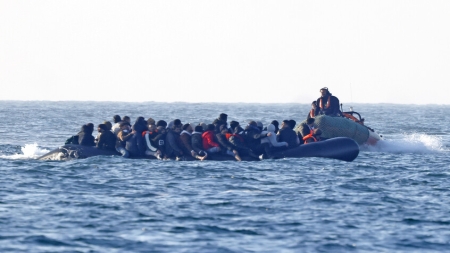 اليمن: وفاة 54 مهاجراً وفقدان آخرين في غرق قارب قبالة سواحل أبين