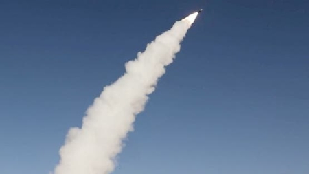 القدس: الجيش الاسرائيلي يعلن اعتراض صاروخ أُطلق من اليمن باتجاه النقب ووادي عربة