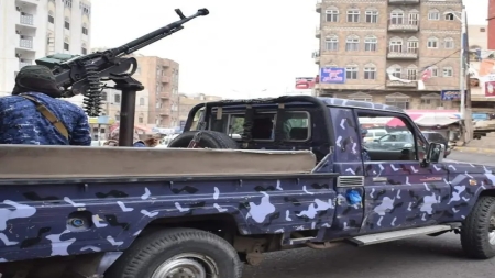 اليمن: سلطات الأمن في تعز وعدن تضبط متهمَين بارتكاب جريمتي قتل