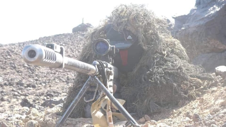 اليمن: مقتل مدني برصاص قناص وإصابة فتاة بانفجار لغم في تعز