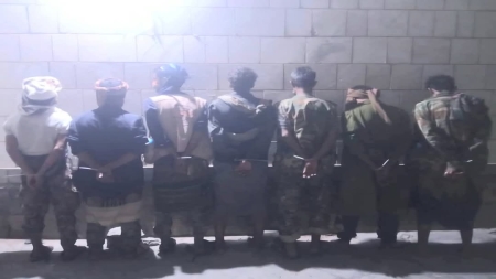 اليمن: السلطات الأمنية في أبين تعتقل قائد نقطة بعد ابتزاز سائق مصري على الطريق الدولي