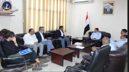 اليمن: "خفر السواحل" تبحث مع وفد أممي تعزيز التعاون البحري ومكافحة الأنشطة غير المشروعة