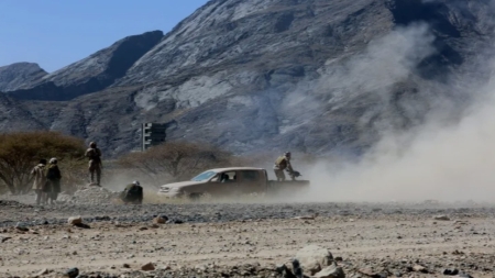 اليمن: قتيل وعديد الجرحى في قصف متبادل بين قوات دفاع شبوة وجماعة الحوثيين