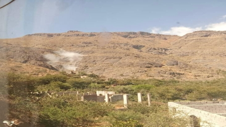 اليمن: حفريات وأنفاق حوثية في السياني تهدد المورد المائي الوحيد للسكان