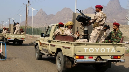 رويترز: الانفصاليون يعلنون بسط سيطرة واسعة على جنوب اليمن