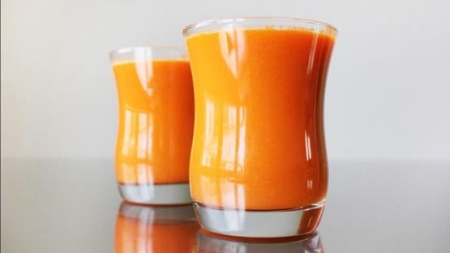 صحة: عصير صحي يحمل سر البشرة النضرة والمناعة القوية