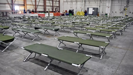 العديد وقواعد أمريكية أخرى تشهد إجلاء جزئيا: هل اقتربت الضربة ضد إيران؟