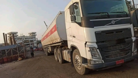 اليمن: وقود سعودي إسعافي يعيد تشغيل محطات كهرباء في عدن بعد توقف الطاقة الشمسية