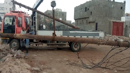 اليمن: كهرباء عدن تواصل إزالة الربط العشوائي وتدعو المواطنين للتعاون دعماً لاستقرار الخدمة