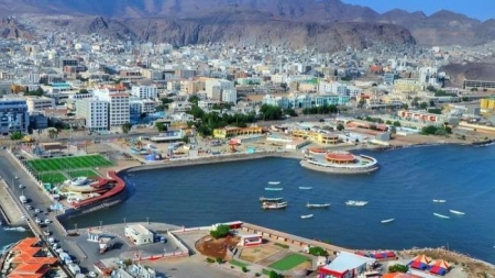 اليمن: وصول دفعة جديدة من وزراء حكومة الزنداني إلى عدن