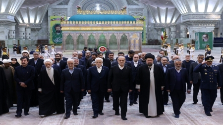 تقرير: من يحكم إيران حاليا بعد اغتيال خامنئي؟