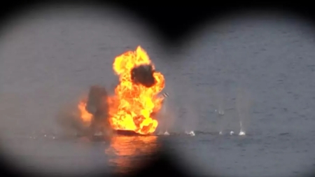 تقرير: الحرب تخنق اقتصادات الخليج مع تعطل شريان النفط في مضيق هرمز