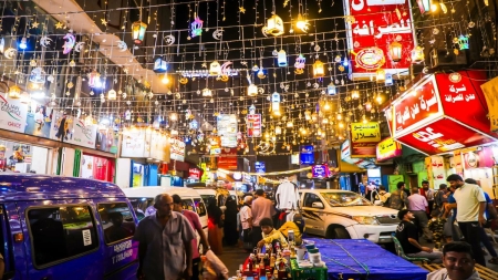 اليمن: للسنة الثانية على التوالي... كيف يقرأ مؤمنو الأديان الثلاثة تقاطع الصوم؟