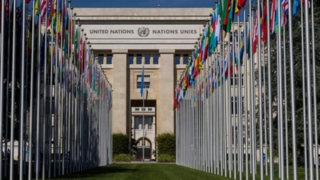 نيويورك: مجلس حقوق الإنسان يتبنى قرارا خليجيا ضد إيران.. وقف الهجمات ودفع تعويضات