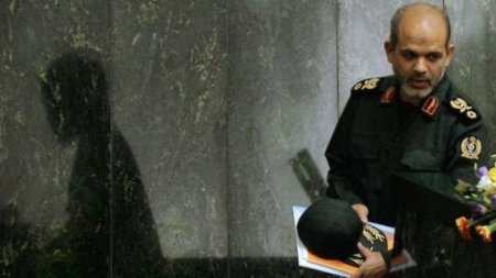 طهران: انقسامات داخل إيران.. قائد الحرس الثوري يمسك خيوط القرار