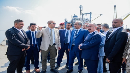 اليمن: الصبيحي يتفقد مرافق النقل في عدن ويحث على تسريع تحديث المطار والميناء
