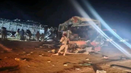 اليمن: قوات الطوارئ تقول ان جمال سائبة تسببت بحادث العبر المروع