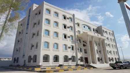 اليمن: مستجدات قضية “طفل الممدارة”.. تحقيقات بشأن احتجاز الطفل 6 أشهر وإطلاق سراح المتهم