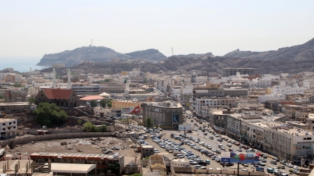 اليمن: تحسن طفيف في خدمة الكهرباء بعدن وحضرموت مع زيادة ساعات التشغيل