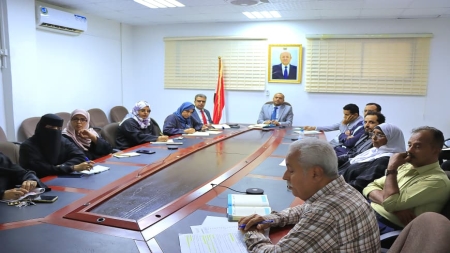 اليمن: لجنة حكومية يمنية تبحث استراتيجية لتنمية الصادرات وسط مساعٍ لتنويع الأسواق