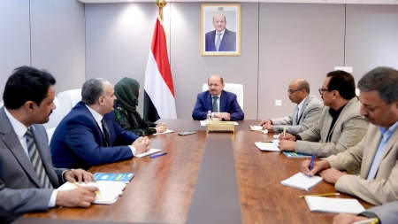اليمن: الحكومة تبدأ إجراءات تنفيذية لاستئناف تصدير النفط بعد توقفه منذ 2022