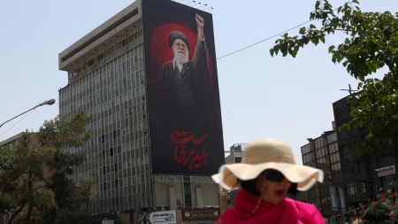 طهران: وقف هجماتنا مرهون بالتزام أمريكا بتعليق الضربات
