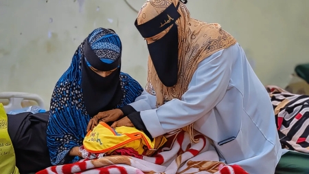 اليمن: الأمم المتحدة تقول ان 3 نساء يفقدن حياتهن يومياً أثناء الحمل والولادة ونقص التمويل يهدد الخدمات المنقذة للحياة