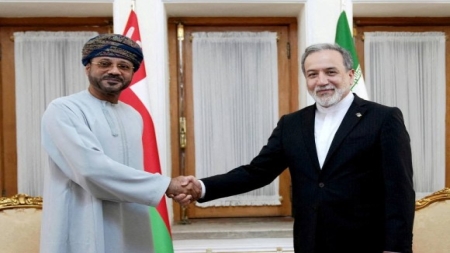 مسقط: عُمان وإيران تقترحان إنشاء ممر ملاحي مؤقت عبر مضيق هرمز