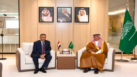 الرياض: مباحثات يمنية سعودية لتعزيز التعاون الأكاديمي وتفعيل المنح الدراسية