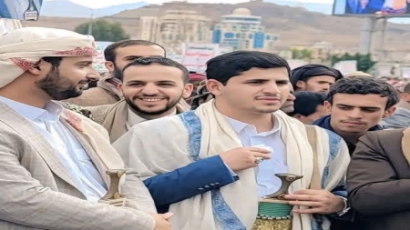 اليمن: زعيم الحوثيين يدفع بنجله جبريل لخلافته ويقصي قيادات عارضت توريث الجماعة