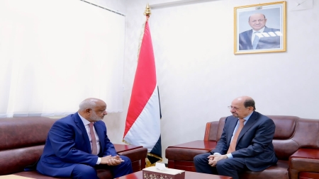 اليمن: الزنداني يستقبل محافظ الحديدة ويؤكد أن استعادة الدولة هدف وطني ثابت